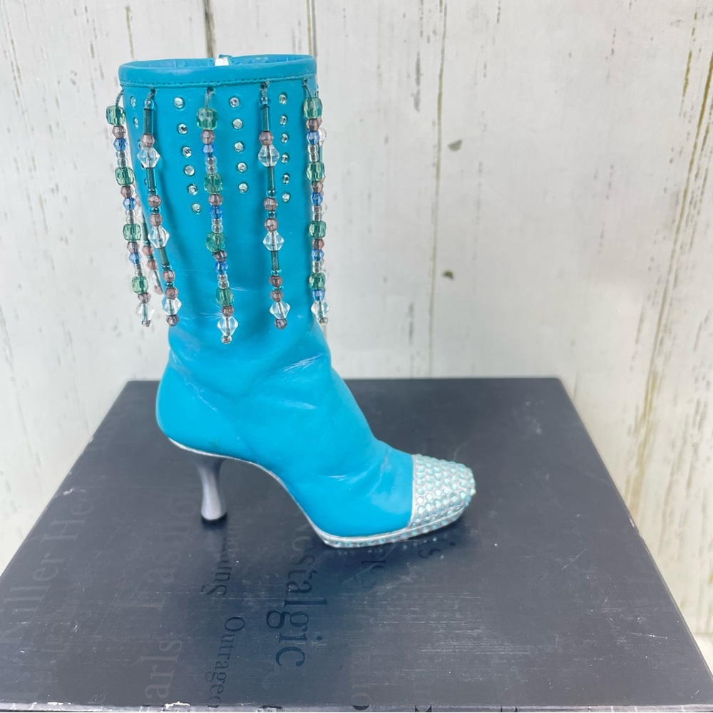 Just the Right Shoe by Raine “Groovy Baby” Miniature‎ Platform Boot